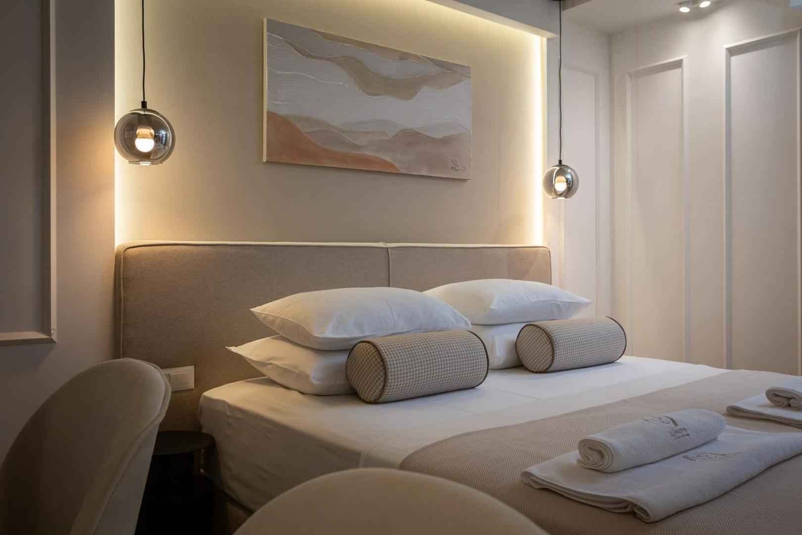 Luxury Rooms Le Prestige Few Minutes From Split'S Iconic Waterfront Esterno foto